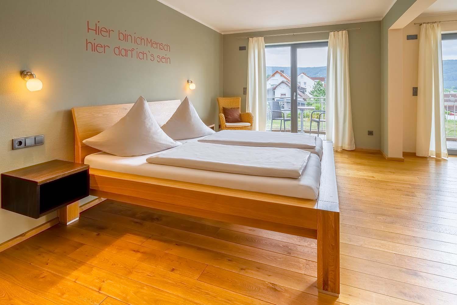 Buergstadt Main-Vinotel Weingut Helmstetter מראה חיצוני תמונה